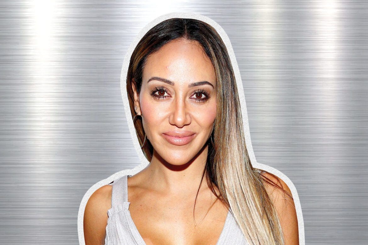 Melissa Gorga posing