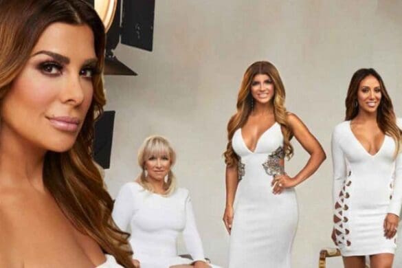 Siggy Flicker poses for cast photo with RHONJ co-stars Margaret Josephs, Teresa Giudice, Melissa Gorga, and Dolores Catania