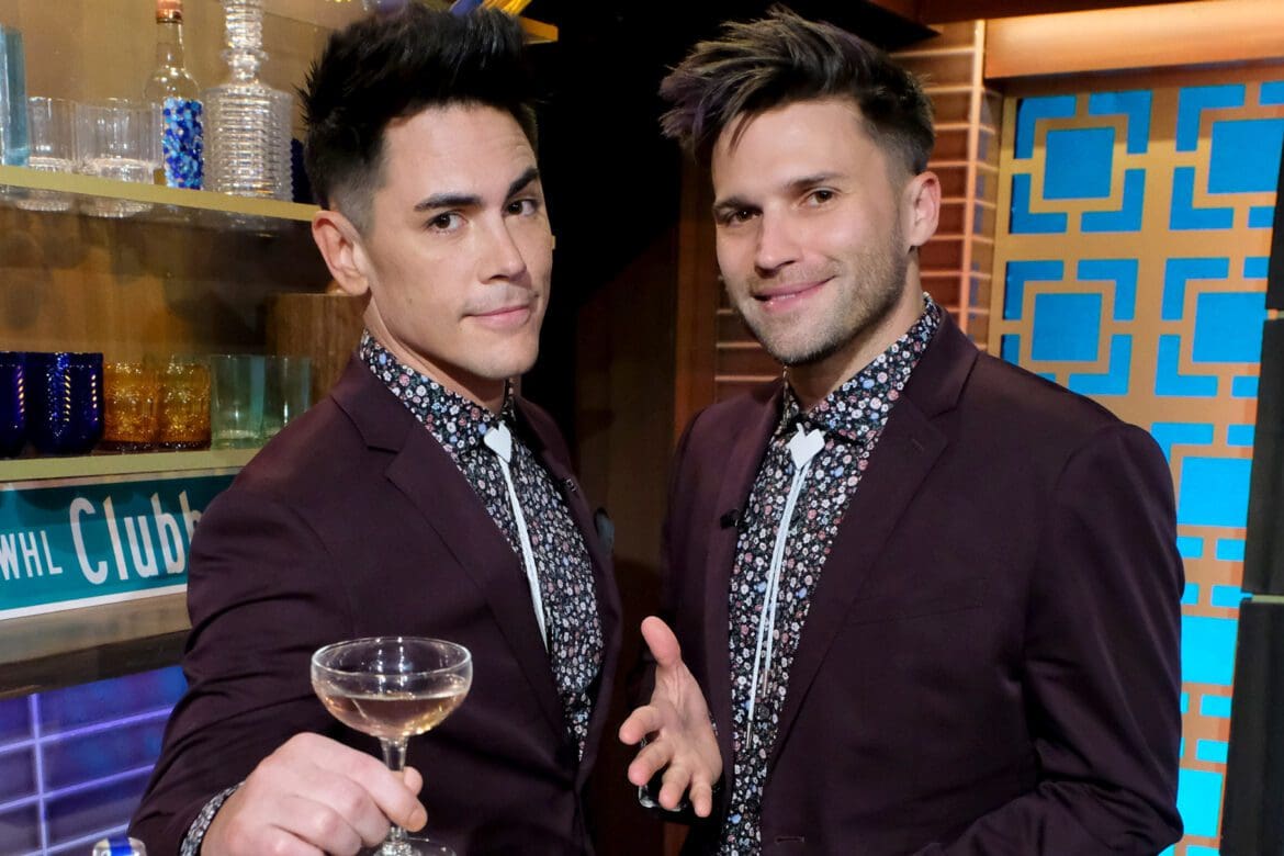 Pump Rules stars Tom Schwartz and Tom Sandoval play bartender on WWHL