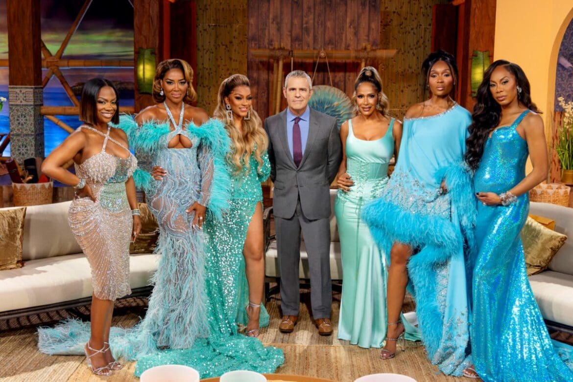 Kandi Burruss, Shereé Whitfield, Kenya Moore, Drew Sidora, Marlo Hampton, Sanya Richards-Ross pose for photo with Andy Cohen at Real Housewives of Atlanta season 15 reunion