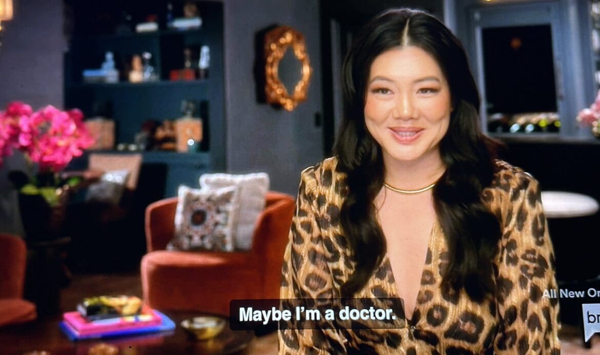 Crystal Minkoff earns her diamond by throwing major shade at RHOBH newbie Annemarie Wiley.