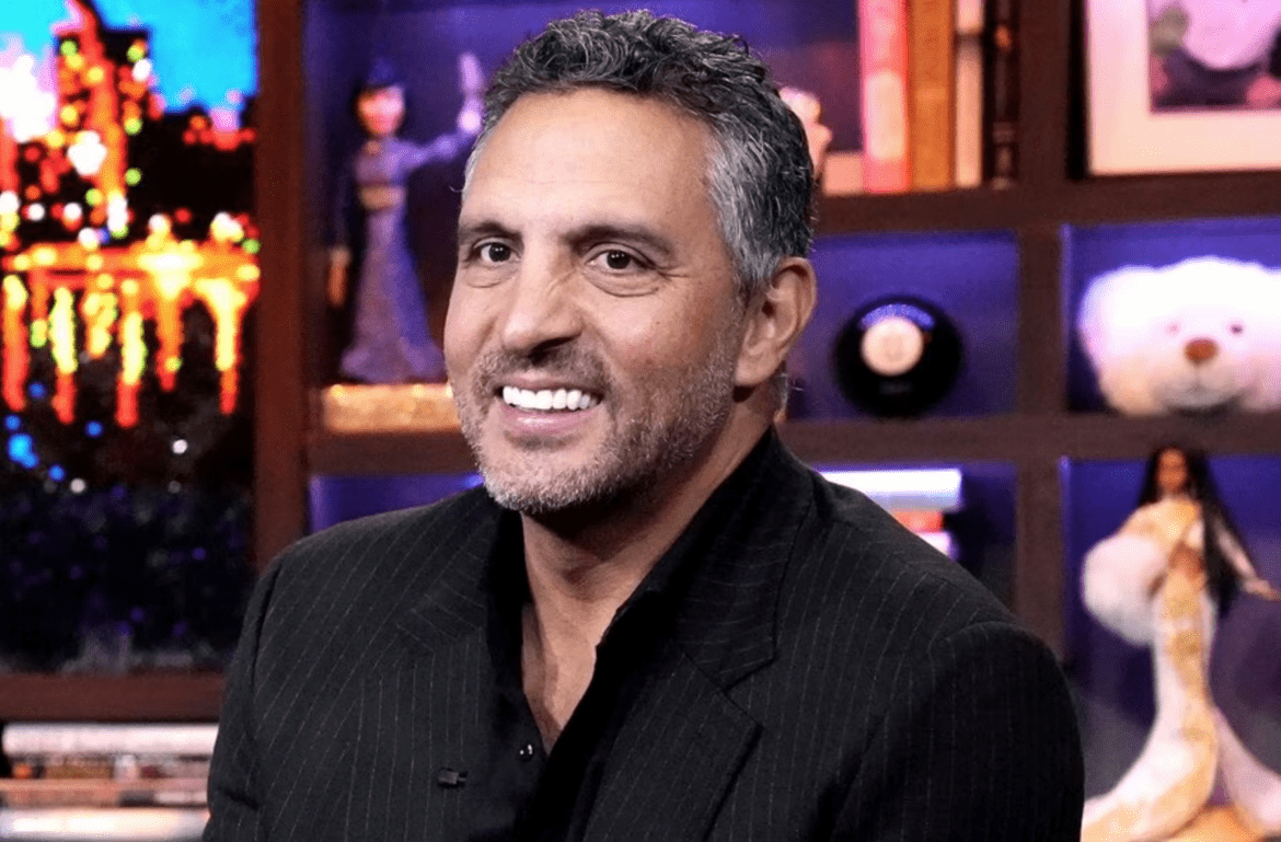 REPORT: Mauricio Umansky ‘Head Over Heels’ for New Girlfriend - All
