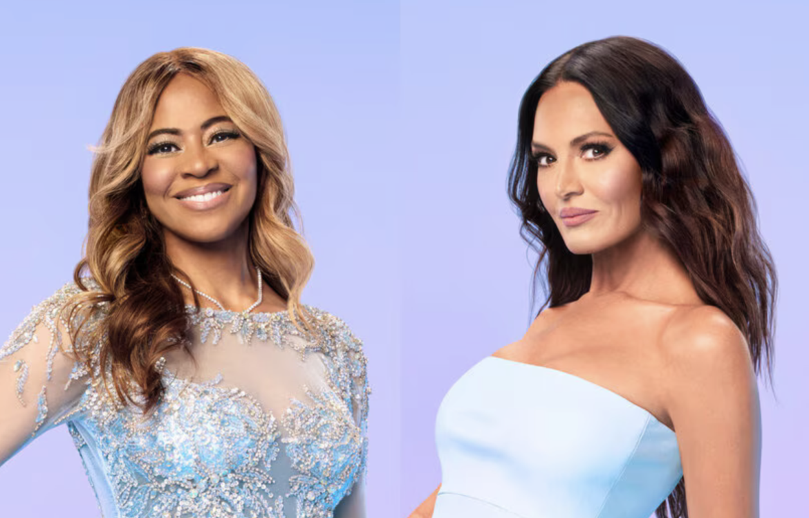 Mary Cosby Reveals Lisa Barlow Didn’t Reach Out After Emotional Moment with Son Robert Jr. on RHOSLC Mary Cosby Reveals Lisa Barlow Didn't Reach Out After Emotional Moment with Son Robert Jr. on RHOSLC