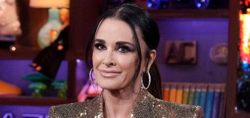 Kyle Richards Confirms She’s Unsure About Returning to RHOBH for Season 15 6 Kyle Richards Confirms She’s Unsure About Returning to RHOBH for Season 15