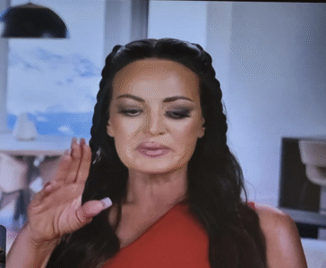 Lisa Barlow Addresses Viral Makeup Malfunction and What Led to Her Confessional Look