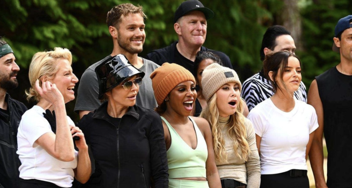 Lisa Rinna Backtracks on “Stalker” Comment After Colton Underwood Receives Death Threats 7 Lisa Rinna Backtracks on “Stalker” Comment After Colton Underwood Receives Death Threats