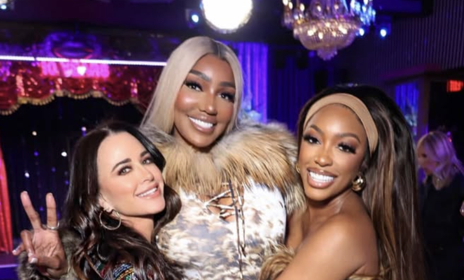 Andy Cohen Reveals Ultimate Girls Trip Chaos as Ice Storm and Travel Drama Hit Production