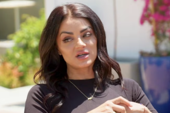 EXCLUSIVE: Golnesa GG Gharachedaghi Claims Sky Askari Didn’t Have the Funds and Wasted Mercedes’ Time on Fake Move Out Of The Valley EXCLUSIVE: Golnesa GG Gharachedaghi Claims Sky Askari Didn’t Have the Funds and Wasted Mercedes’ Time on Fake Move Out Of The Valley