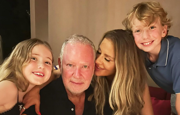 RHOBH’s PK Kemsley Accuses Dorit Of Using Their Child To Beg For Vacation Money