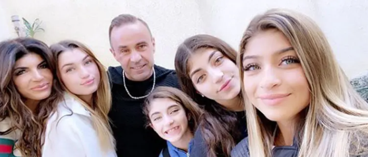 Gia Giudice Admits She Has Regrets Watching RHONJ Back And Says She Was “Selfish” During Joe Giudice’s Deportation